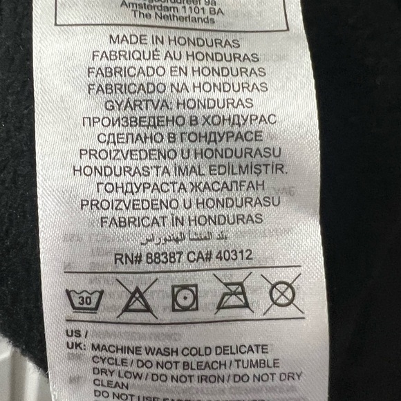 ADIDAS
NASHVILLE PREDATORS W BLACK TI HOODIE - Picture 4 of 6